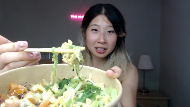 Gallery image thumbnail from Jiwoo's myfreecams stream on, 09/18/2025, 16:37 image 5 of 20