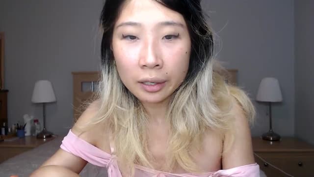 Gallery image thumbnail from Jiwoo's myfreecams stream on, 09/26/2025, 24:55 image 18 of 20