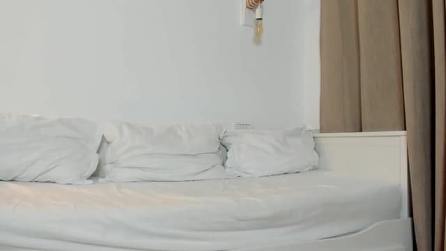 Gallery image thumbnail from Joyxs's myfreecams stream on, 05/03/2026, 23:56 image 8 of 20