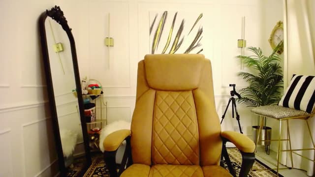 Gallery image thumbnail from K3lly's myfreecams stream on, 07/30/2025, 22:29 image 19 of 20