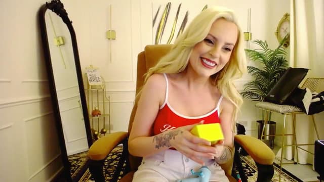 Gallery image thumbnail from K3lly's myfreecams stream on, 08/07/2025, 03:04 image 2 of 20