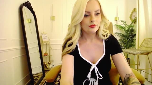 Gallery image thumbnail from K3lly's myfreecams stream on, 08/07/2025, 22:39 image 15 of 20