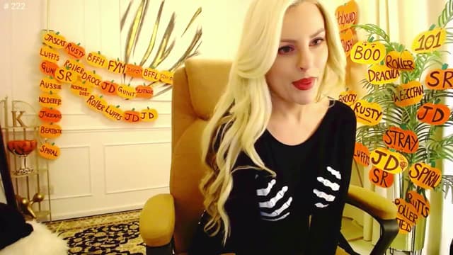 Gallery image thumbnail from K3lly's myfreecams stream on, 10/24/2025, 23:16 image 17 of 20