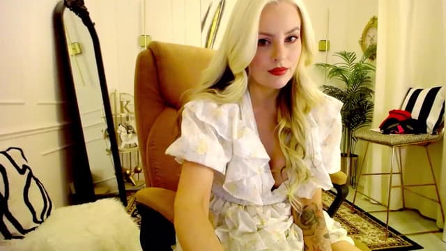 Gallery image thumbnail from K3lly's myfreecams stream on, 11/26/2025, 22:13 image 17 of 20