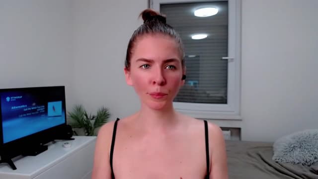 Gallery image thumbnail from K_I_A's myfreecams stream on, 05/03/2023, 18:30 image 10 of 20