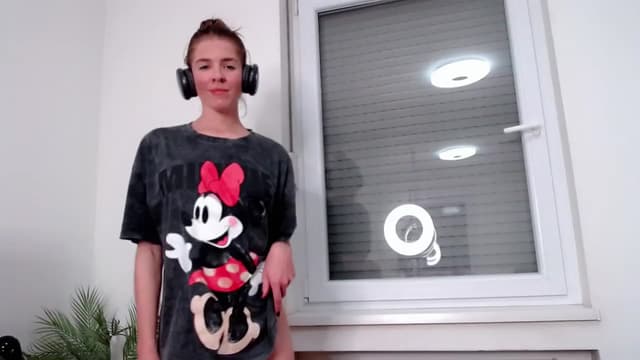 Gallery image thumbnail from K_I_A's myfreecams stream on, 06/03/2023, 19:06 image 18 of 20