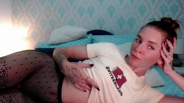 Gallery image thumbnail from K_I_A's myfreecams stream on, 06/25/2023, 19:52 image 17 of 20