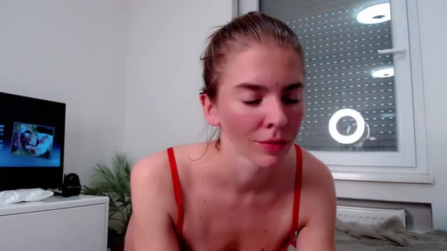 Gallery image thumbnail from K_I_A's myfreecams stream on, 06/28/2023, 18:35 image 9 of 20