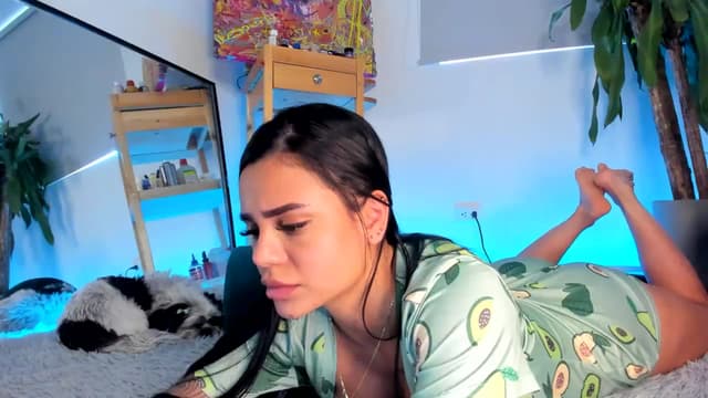 Gallery image thumbnail from Kas__'s myfreecams stream on, 05/28/2024, 20:42 image 18 of 20