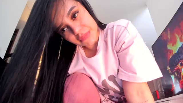 Gallery image thumbnail from Kas__'s myfreecams stream on, 05/30/2024, 16:24 image 16 of 20