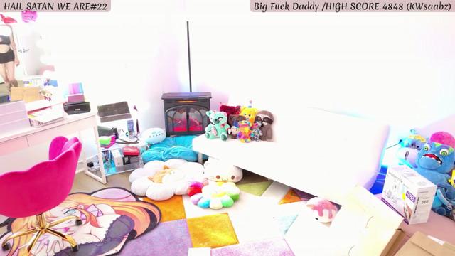 Gallery image thumbnail from KasaraWood's myfreecams stream on, 04/07/2024, 01:25 image 3 of 20