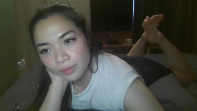 Gallery image thumbnail from Keali's myfreecams stream on, 02/05/2023, 11:01 image 6 of 20