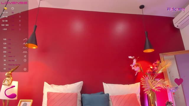 Gallery image thumbnail from KelSi's myfreecams stream on, 07/08/2023, 14:51 image 2 of 20
