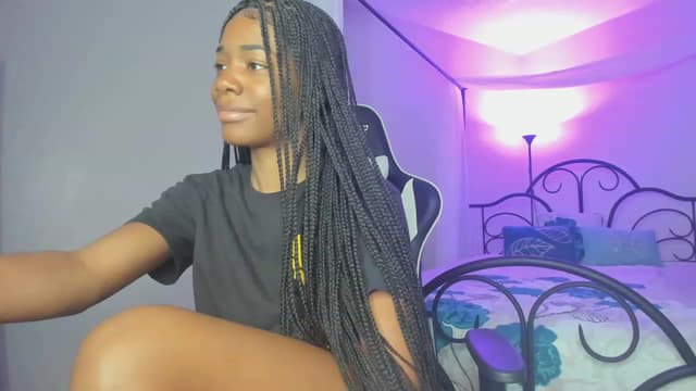 Gallery image thumbnail from Kiera's myfreecams stream on, 02/10/2023, 11:48 image 7 of 20