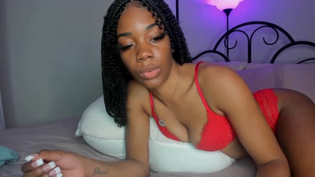Gallery image thumbnail from Kiera's myfreecams stream on, 02/14/2023, 12:24 image 1 of 20