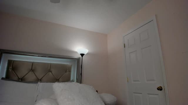 Gallery image thumbnail from Kiera's myfreecams stream on, 03/11/2024, 04:31 image 17 of 20