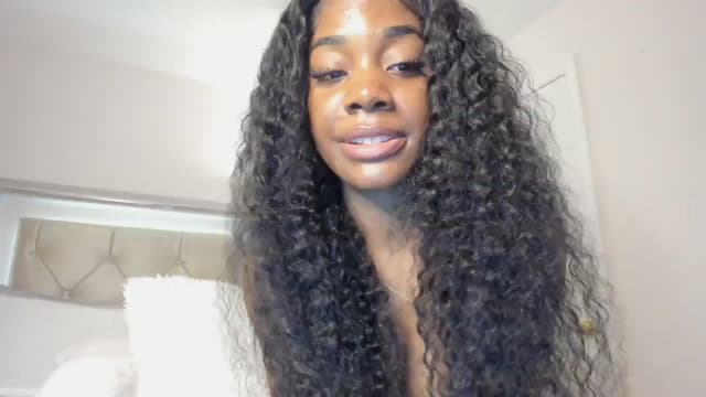 Gallery image thumbnail from Kiera's myfreecams stream on, 03/11/2024, 04:31 image 1 of 20