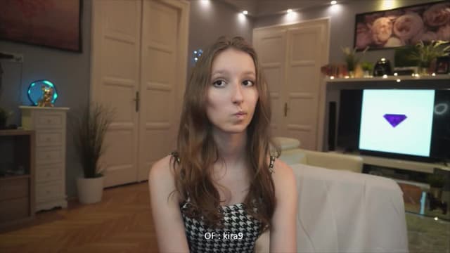 Gallery image thumbnail from Kira9's myfreecams stream on, 08/10/2025, 19:39 image 19 of 20