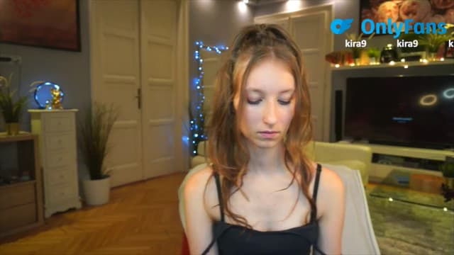 Gallery image thumbnail from Kira9's myfreecams stream on, 08/31/2025, 20:13 image 20 of 20