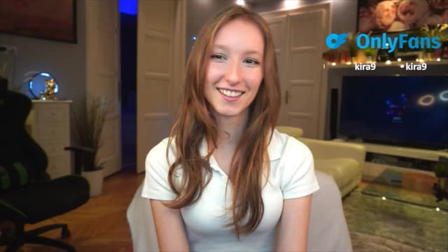 Gallery image thumbnail from Kira9's myfreecams stream on, 09/04/2025, 18:06 image 16 of 20