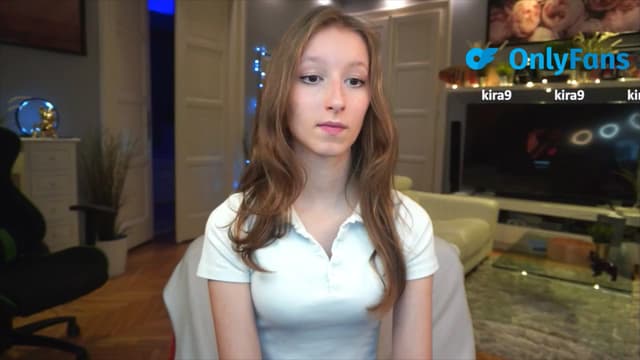 Gallery image thumbnail from Kira9's myfreecams stream on, 09/04/2025, 18:27 image 1 of 20