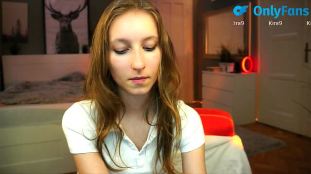 Gallery image thumbnail from Kira9's myfreecams stream on, 09/05/2025, 19:06 image 11 of 20