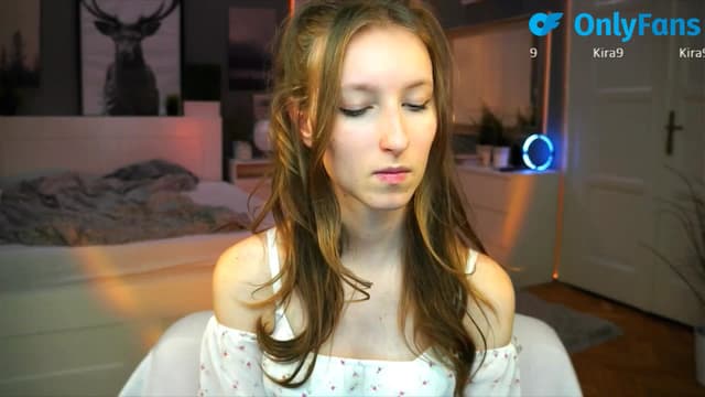 Gallery image thumbnail from Kira9's myfreecams stream on, 09/07/2025, 19:28 image 17 of 20