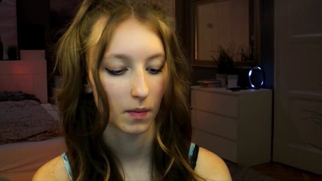Gallery image thumbnail from Kira9's myfreecams stream on, 09/13/2025, 20:01 image 20 of 20