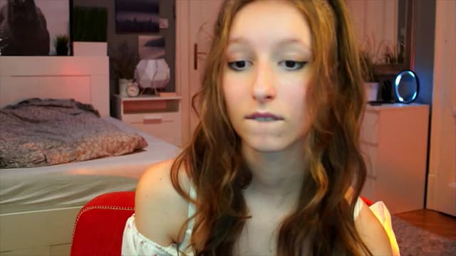 Gallery image thumbnail from Kira9's myfreecams stream on, 09/14/2025, 22:30 image 20 of 20