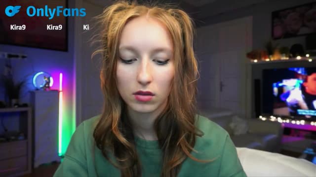 Gallery image thumbnail from Kira9's myfreecams stream on, 09/19/2025, 21:31 image 18 of 20