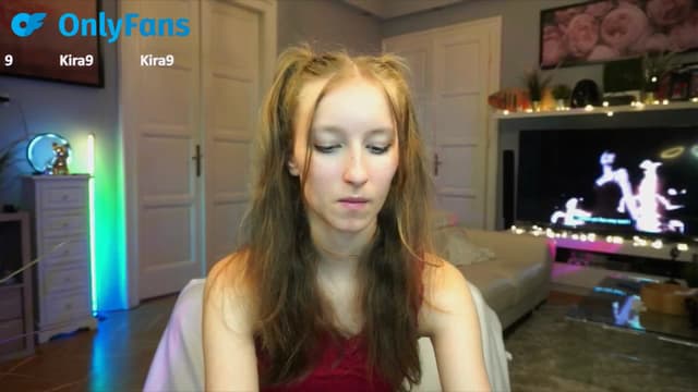 Gallery image thumbnail from Kira9's myfreecams stream on, 09/21/2025, 19:25 image 6 of 20