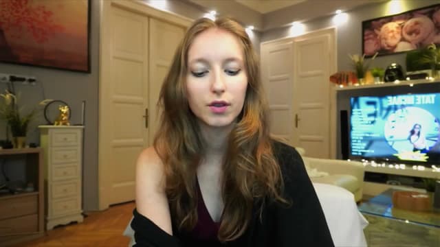 Gallery image thumbnail from Kira9's myfreecams stream on, 09/26/2025, 19:33 image 11 of 20