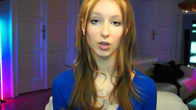 Gallery image thumbnail from Kira9's myfreecams stream on, 10/03/2025, 16:50 image 9 of 20