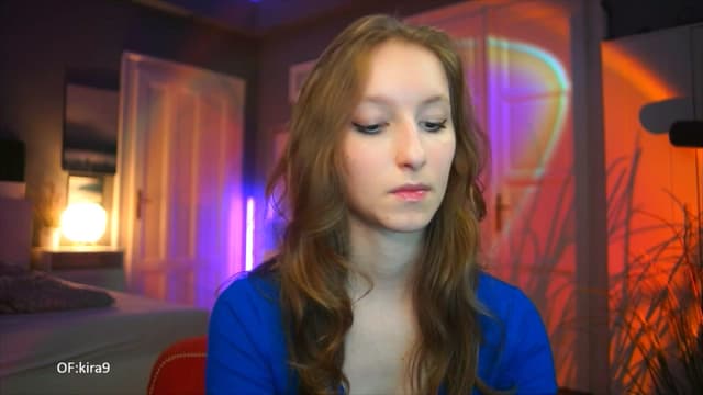 Gallery image thumbnail from Kira9's myfreecams stream on, 10/10/2025, 19:34 image 18 of 20