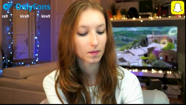 Gallery image thumbnail from Kira9's myfreecams stream on, 10/11/2025, 14:45 image 4 of 20