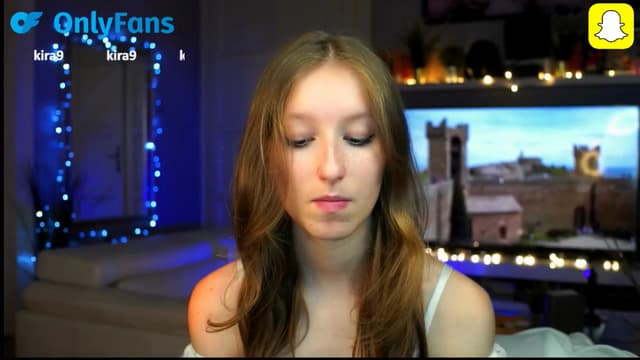 Gallery image thumbnail from Kira9's myfreecams stream on, 10/12/2025, 15:48 image 2 of 20