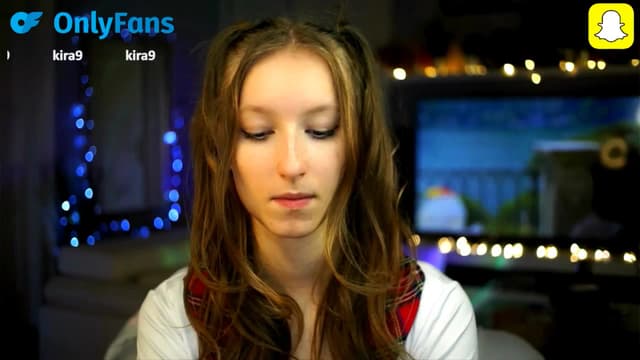 Gallery image thumbnail from Kira9's myfreecams stream on, 10/16/2025, 16:43 image 5 of 20