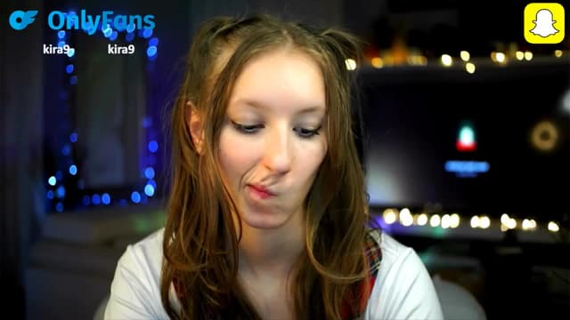 Gallery image thumbnail from Kira9's myfreecams stream on, 10/16/2025, 20:54 image 5 of 20