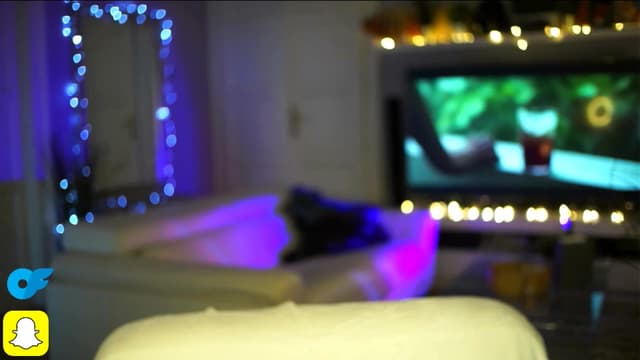 Gallery image thumbnail from Kira9's myfreecams stream on, 10/18/2025, 21:38 image 19 of 20