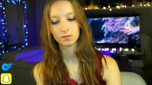 Gallery image thumbnail from Kira9's myfreecams stream on, 10/19/2025, 19:39 image 14 of 20