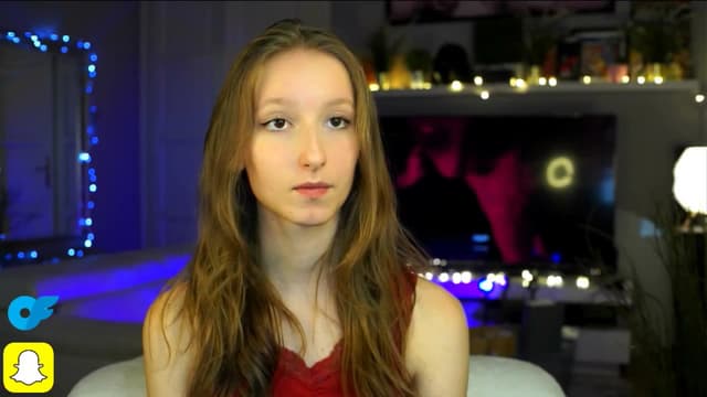 Gallery image thumbnail from Kira9's myfreecams stream on, 10/19/2025, 21:39 image 20 of 20