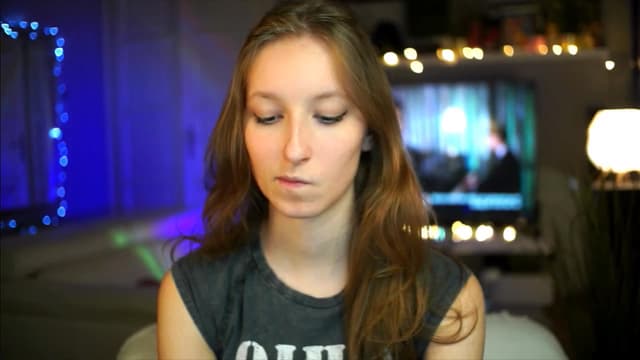 Gallery image thumbnail from Kira9's myfreecams stream on, 10/25/2025, 16:38 image 12 of 20