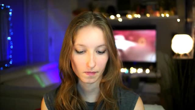 Gallery image thumbnail from Kira9's myfreecams stream on, 10/25/2025, 19:52 image 15 of 20