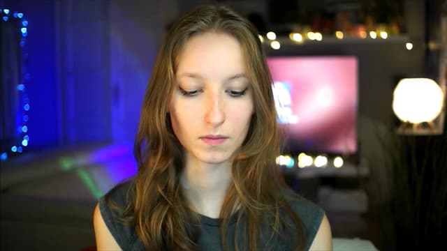 Gallery image thumbnail from Kira9's myfreecams stream on, 10/25/2025, 19:52 image 9 of 20