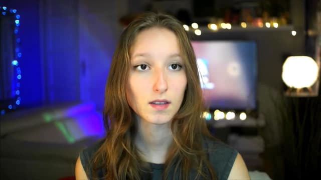 Gallery image thumbnail from Kira9's myfreecams stream on, 10/25/2025, 19:52 image 11 of 20