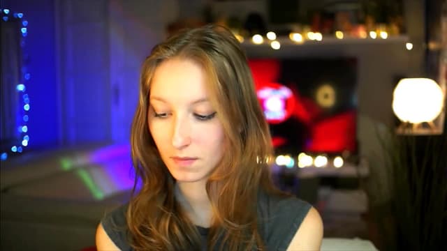 Gallery image thumbnail from Kira9's myfreecams stream on, 10/25/2025, 19:52 image 16 of 20