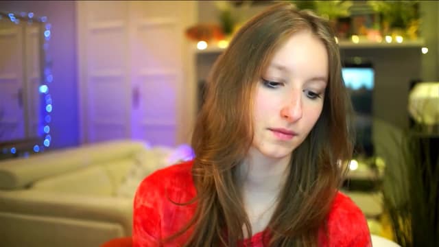 Gallery image thumbnail from Kira9's myfreecams stream on, 10/26/2025, 17:49 image 19 of 20