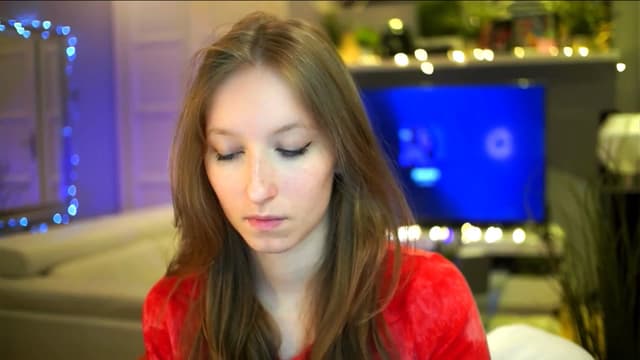 Gallery image thumbnail from Kira9's myfreecams stream on, 10/26/2025, 17:49 image 14 of 20
