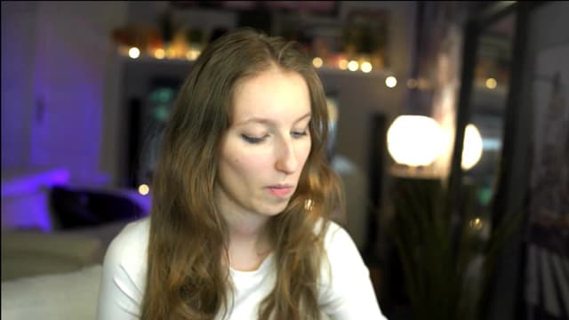 Gallery image thumbnail from Kira9's myfreecams stream on, 11/02/2025, 20:01 image 9 of 20