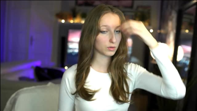 Gallery image thumbnail from Kira9's myfreecams stream on, 11/02/2025, 21:38 image 1 of 20